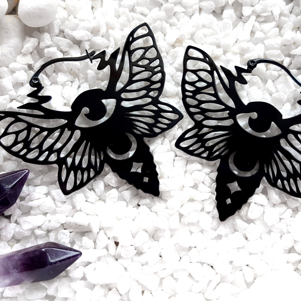 Black Moth Ohrringe