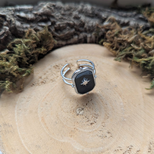Black Star Ring
