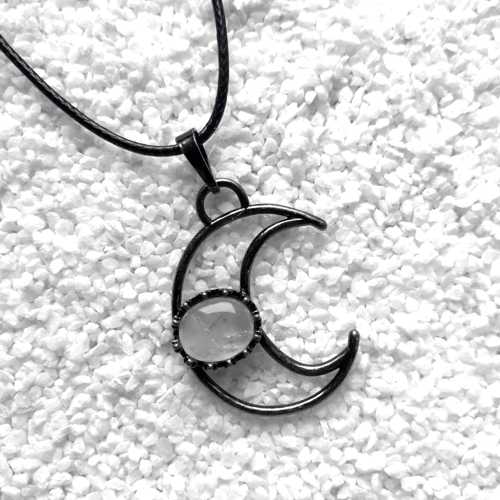 Crescent Moon Kette