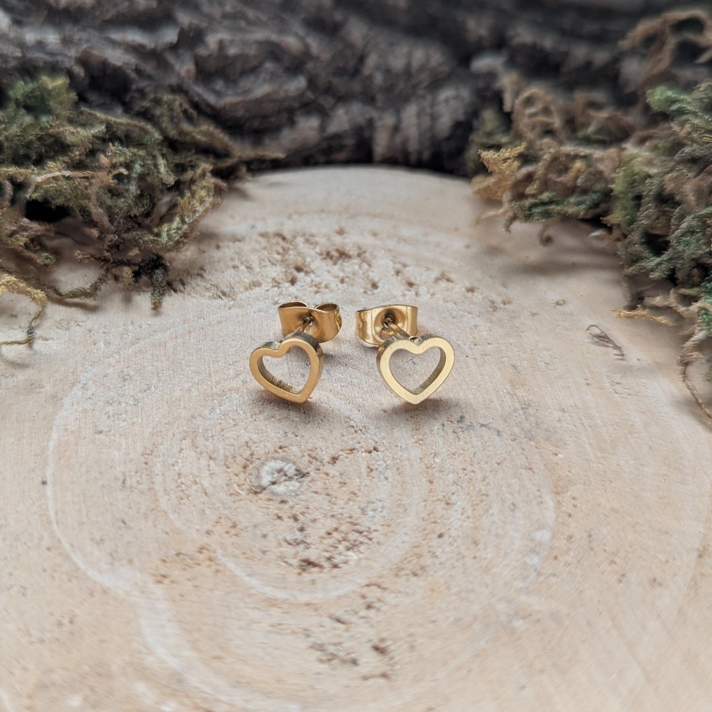 Golden Heart Outlines Ohrstecker