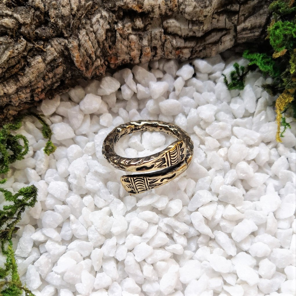 Golden Maori Ring