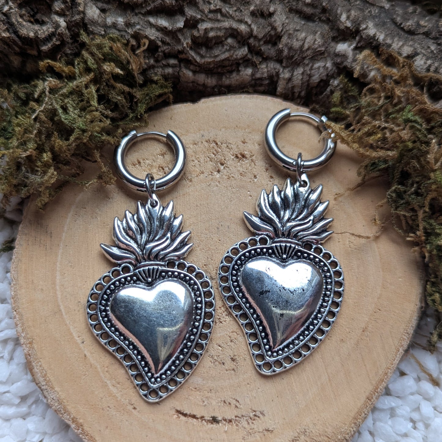 Little Silver Burning Heart Ohrringe