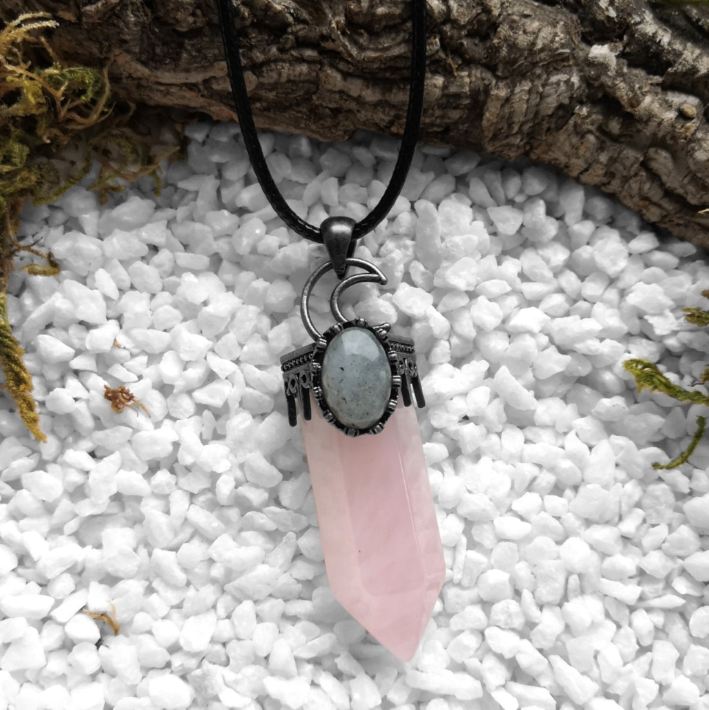 Rose Quartz Moon Pendulum Kette