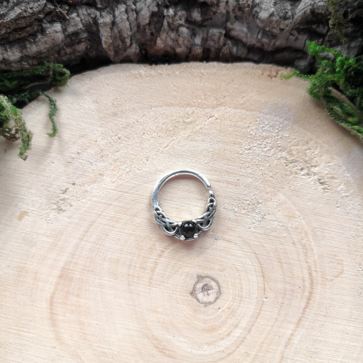 Silver Celtic Onyx Piercing