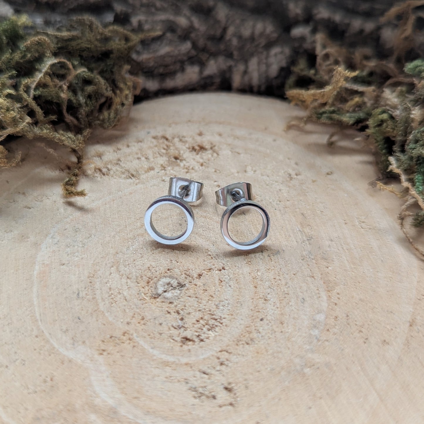 Silver Circle Outlines Ohrstecker