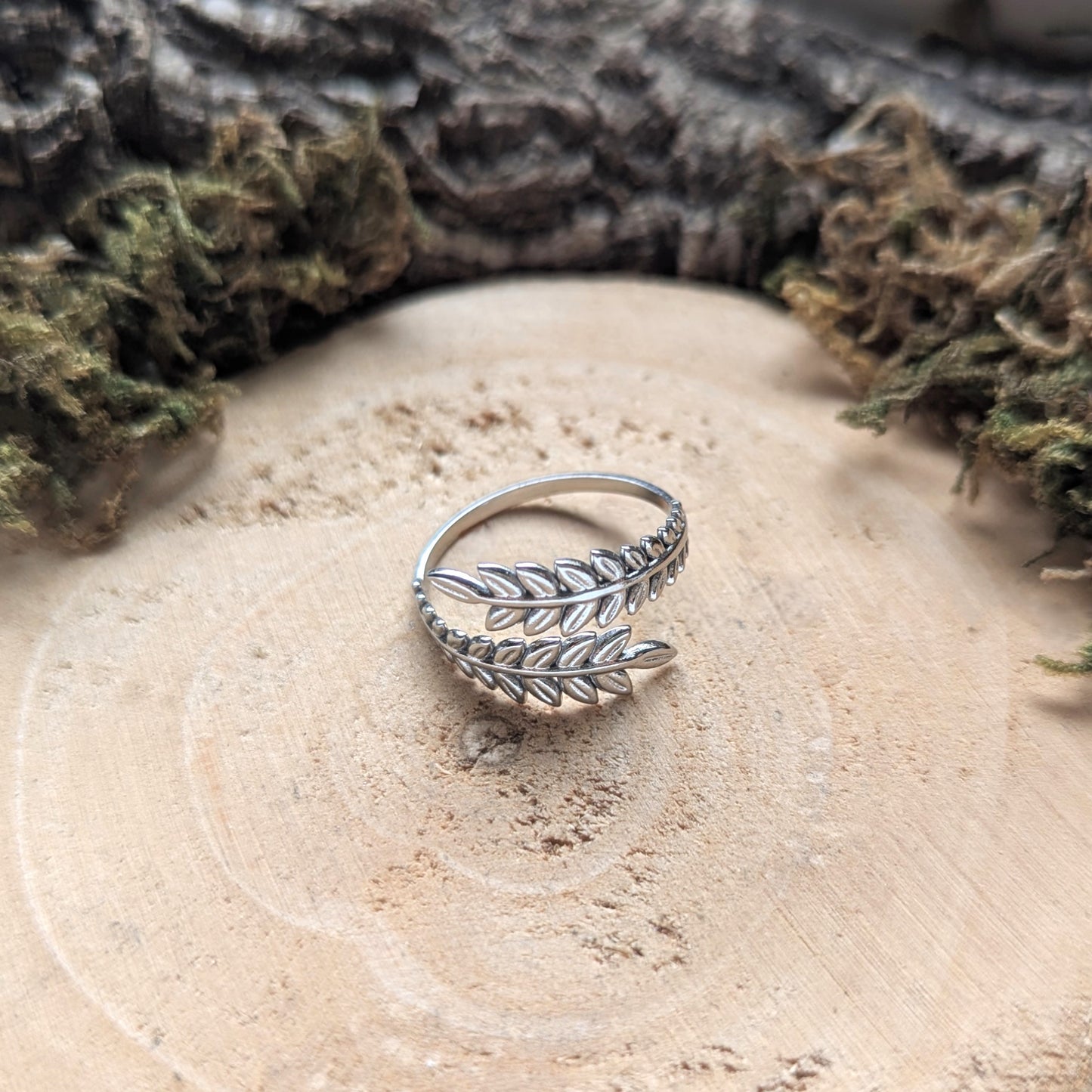 Silver Leaves Ring