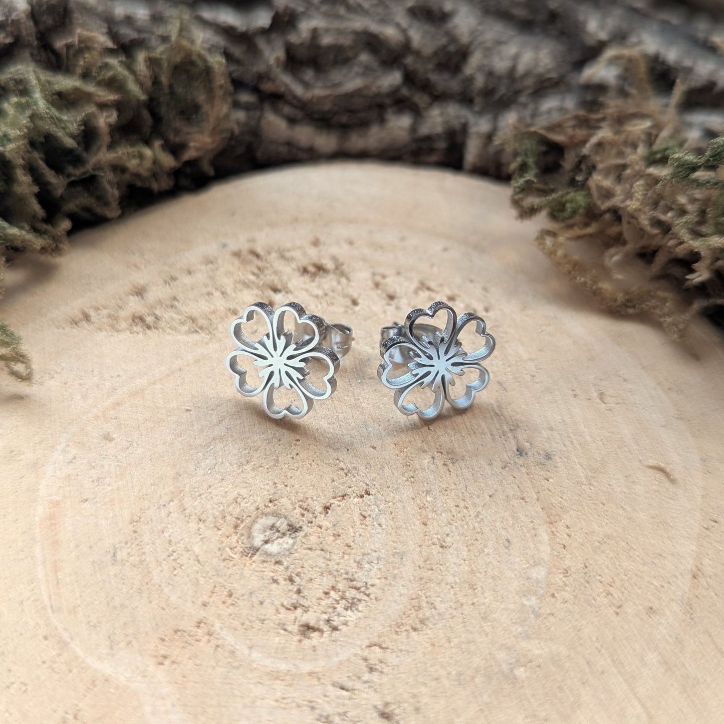 Silver Pretty Flower Ohrstecker