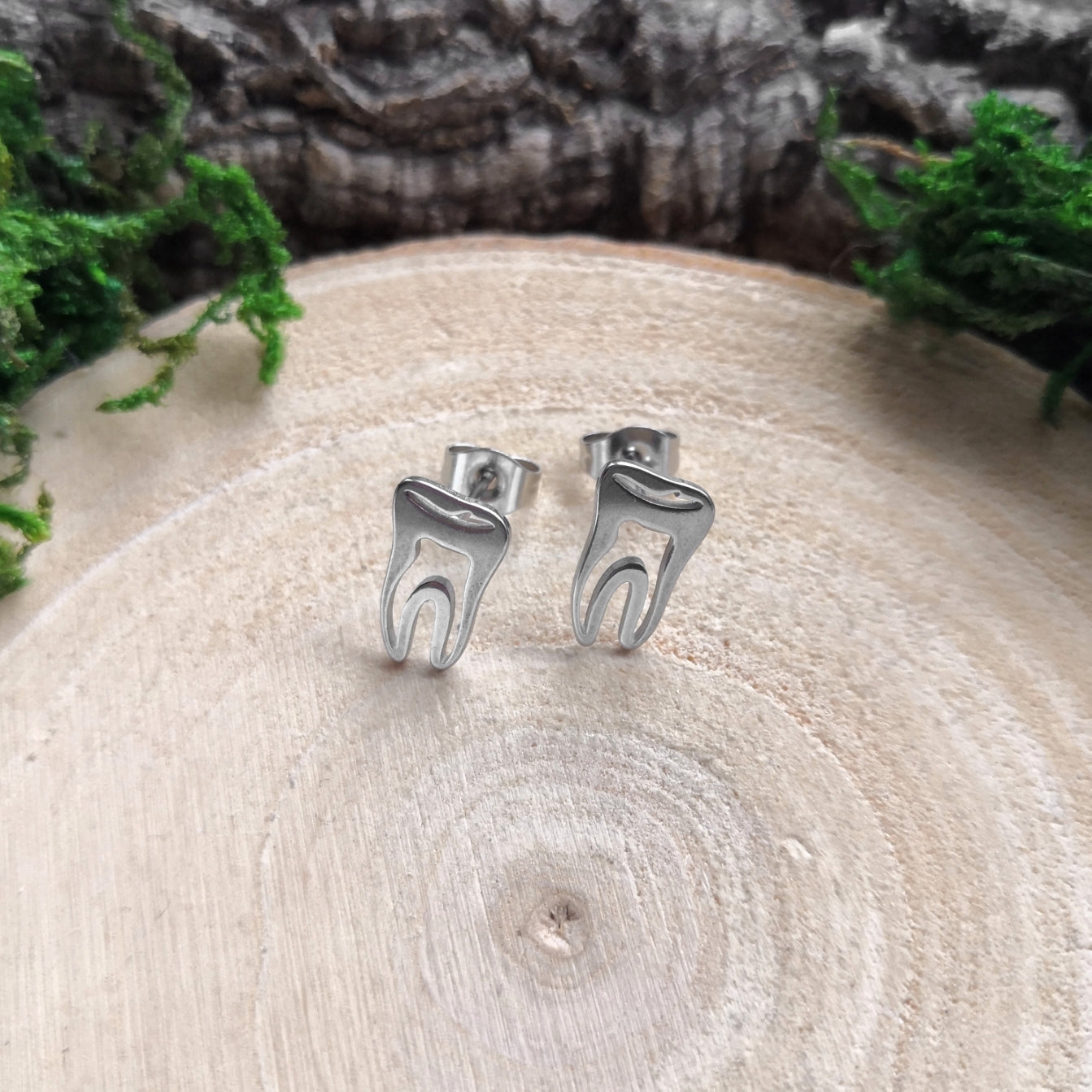 Silver Tooth Ohrstecker