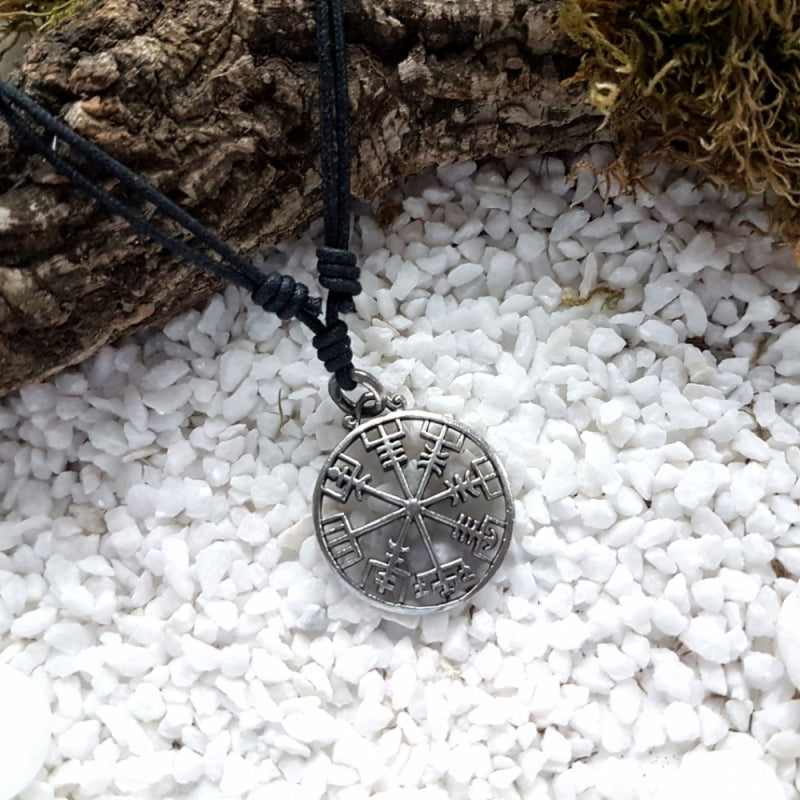 Vegvísir Kette