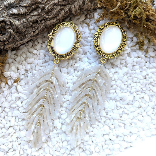 Big White Filigree Leaves Plugs