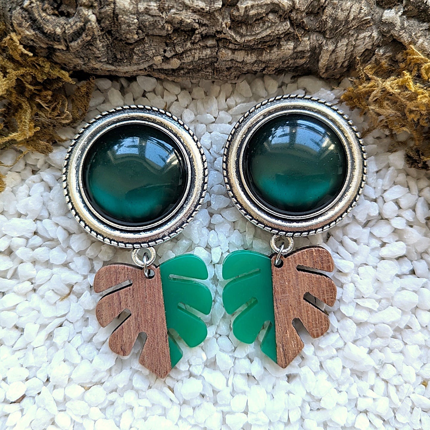 Big Silver Monstera Plugs