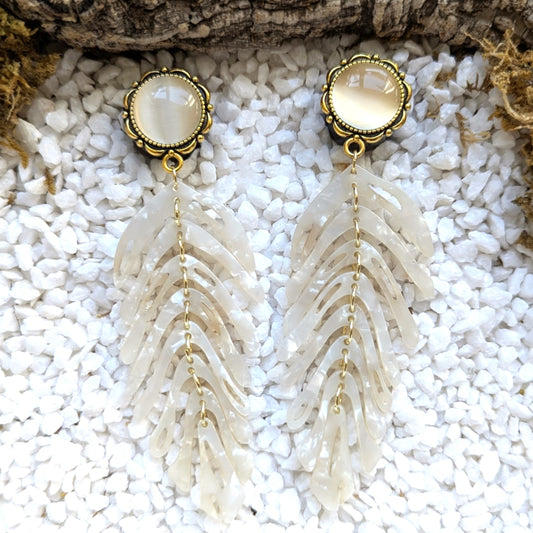 White Filigree Leaves Plugs