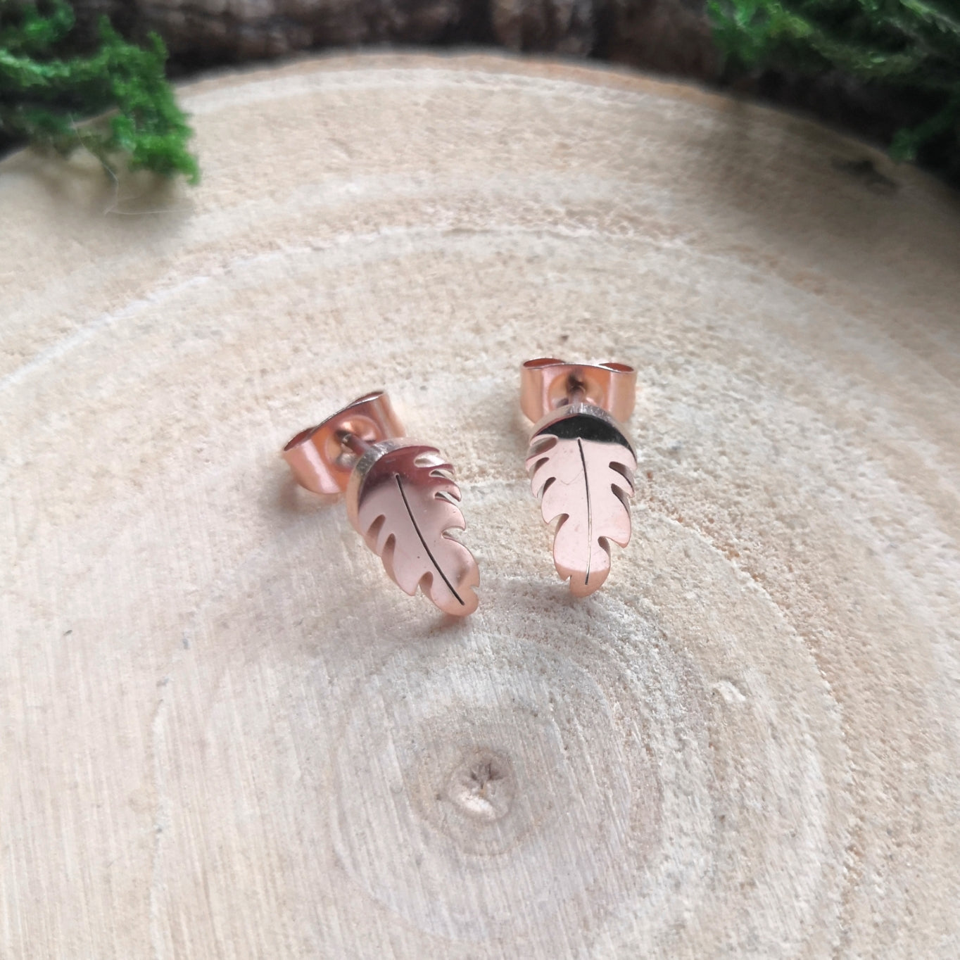 Rosegold Feather Ohrstecker