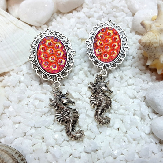 Sea Horse Plugs